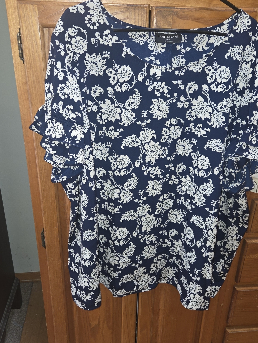 Lane Bryant NWOT plus size 30/32 Top